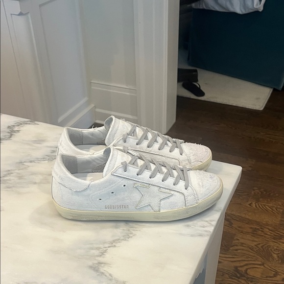 Authentic Golden Goose Sneakers size 39 - Picture 1 of 8